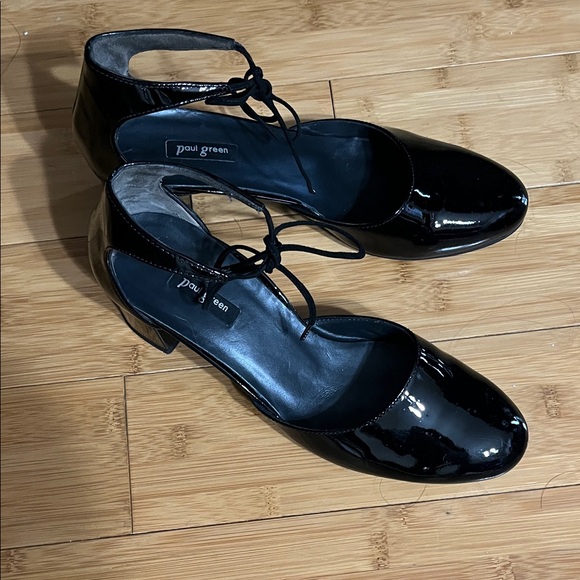 Paul Green Shoes - Paul Green Glossy Black Oxfords